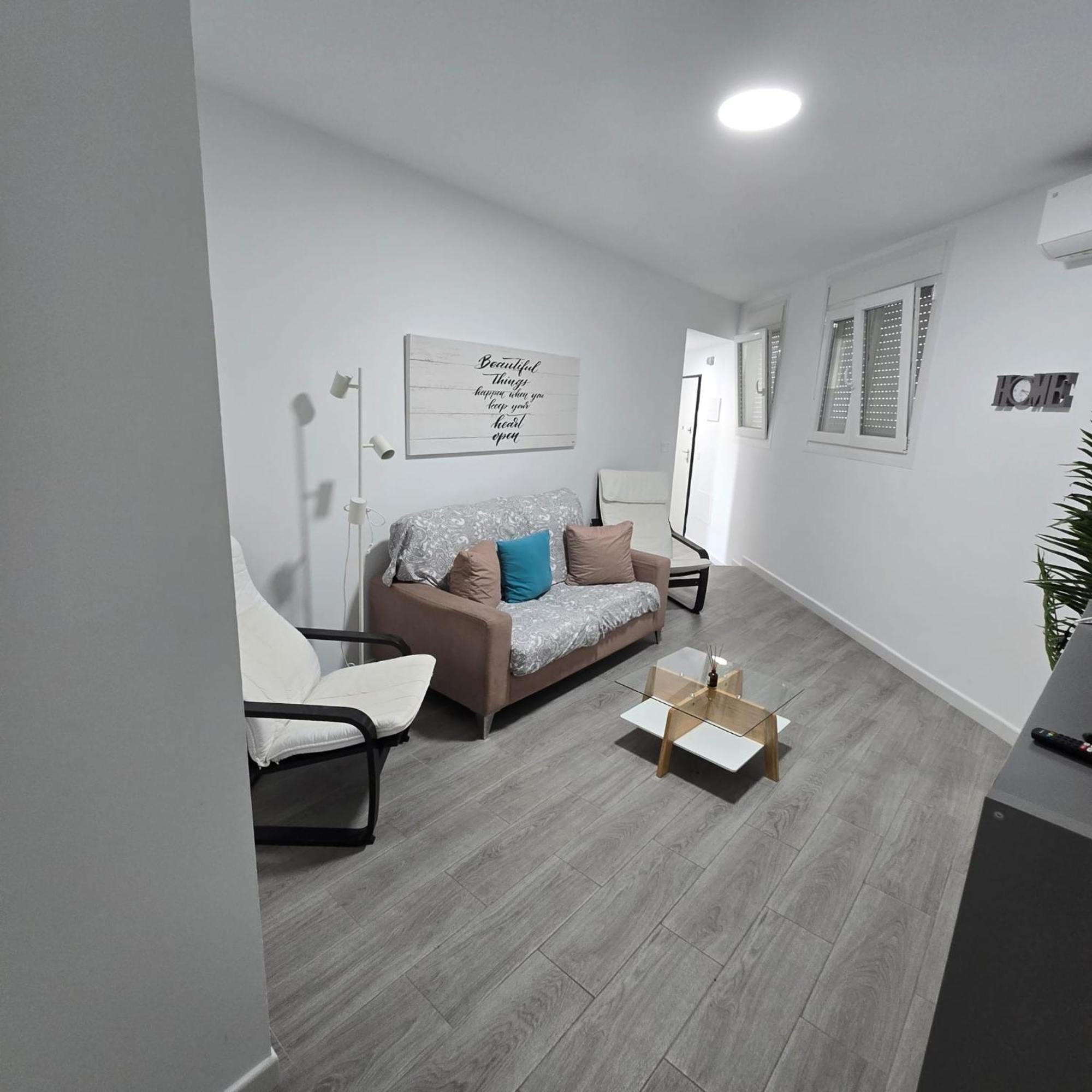 2 Rooms Con Terraza Málaga Esterno foto